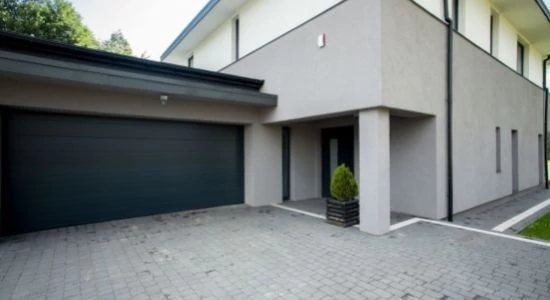 Garázskapu árak és befolyásoló tényezőik